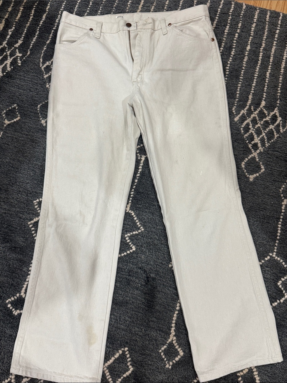 Men's White Straight-Leg Jeans - Classic Everyday Style